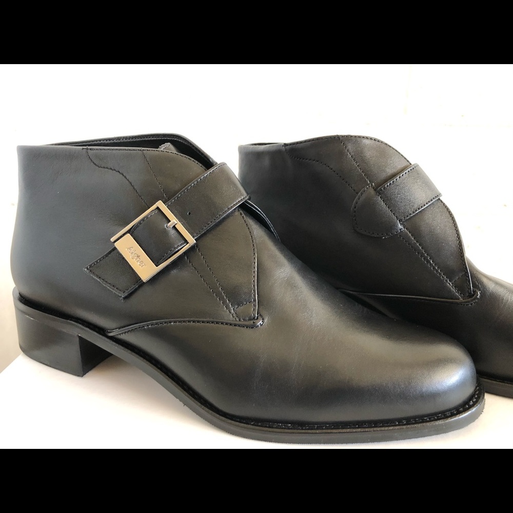 Black boots